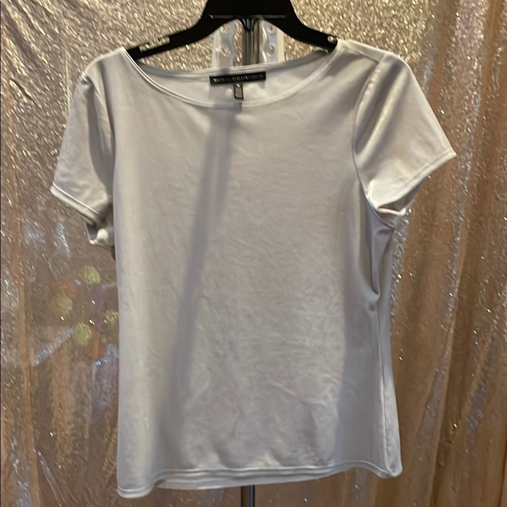 White House Black Market Silver/gray Short Sleeve Top NWOT - Picture 1 of 3
